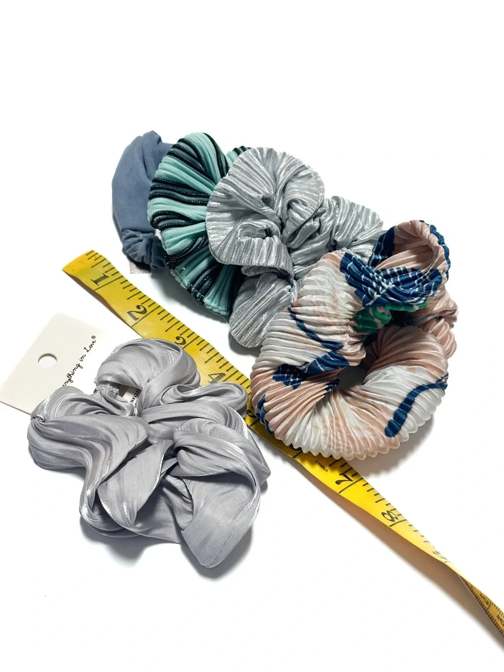 Set of 5 Scrunchies Multicolor Print Textured Hair Accessories Bundle NWT + NWOT